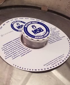 1 Color keg collar with adhesive place on keg with keg cap and keg cap sticker